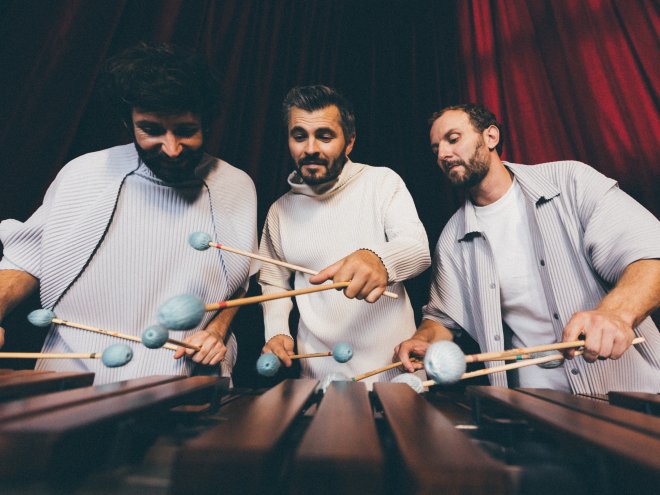 TRIO SR9